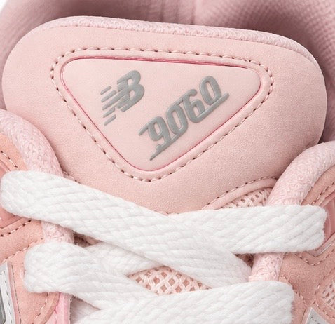 New Balance 9060 Rosa