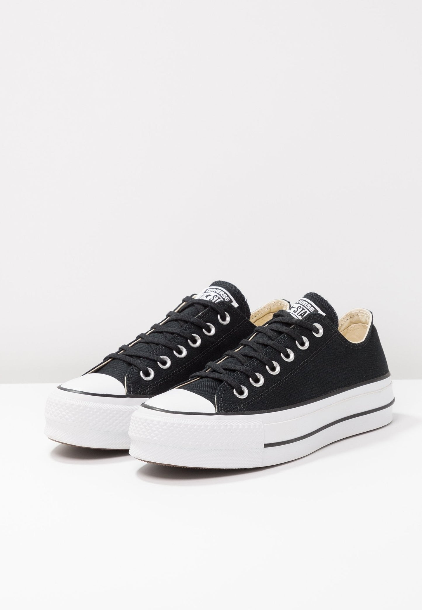 Chucks - All Star Plataforma Lona all-black baja
